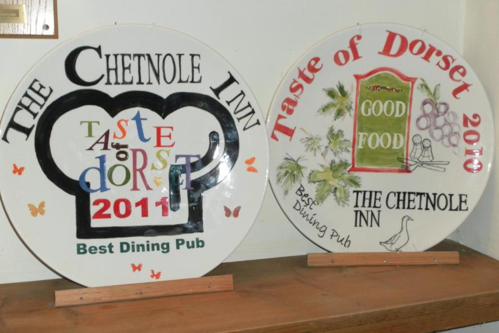 The Chetnole Inn Esterno foto